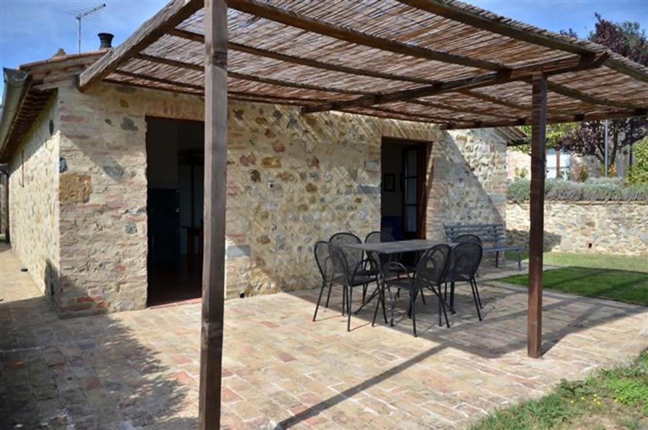 الشقق الفندقية Le Rocche Di Valiano المظهر الخارجي الصورة